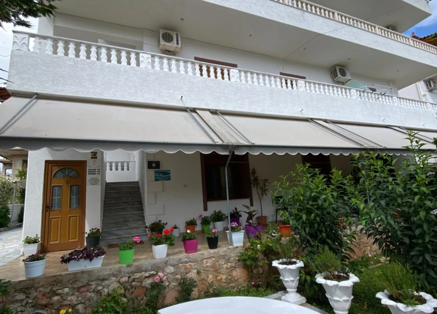 Vila Renato 사밀 아파트