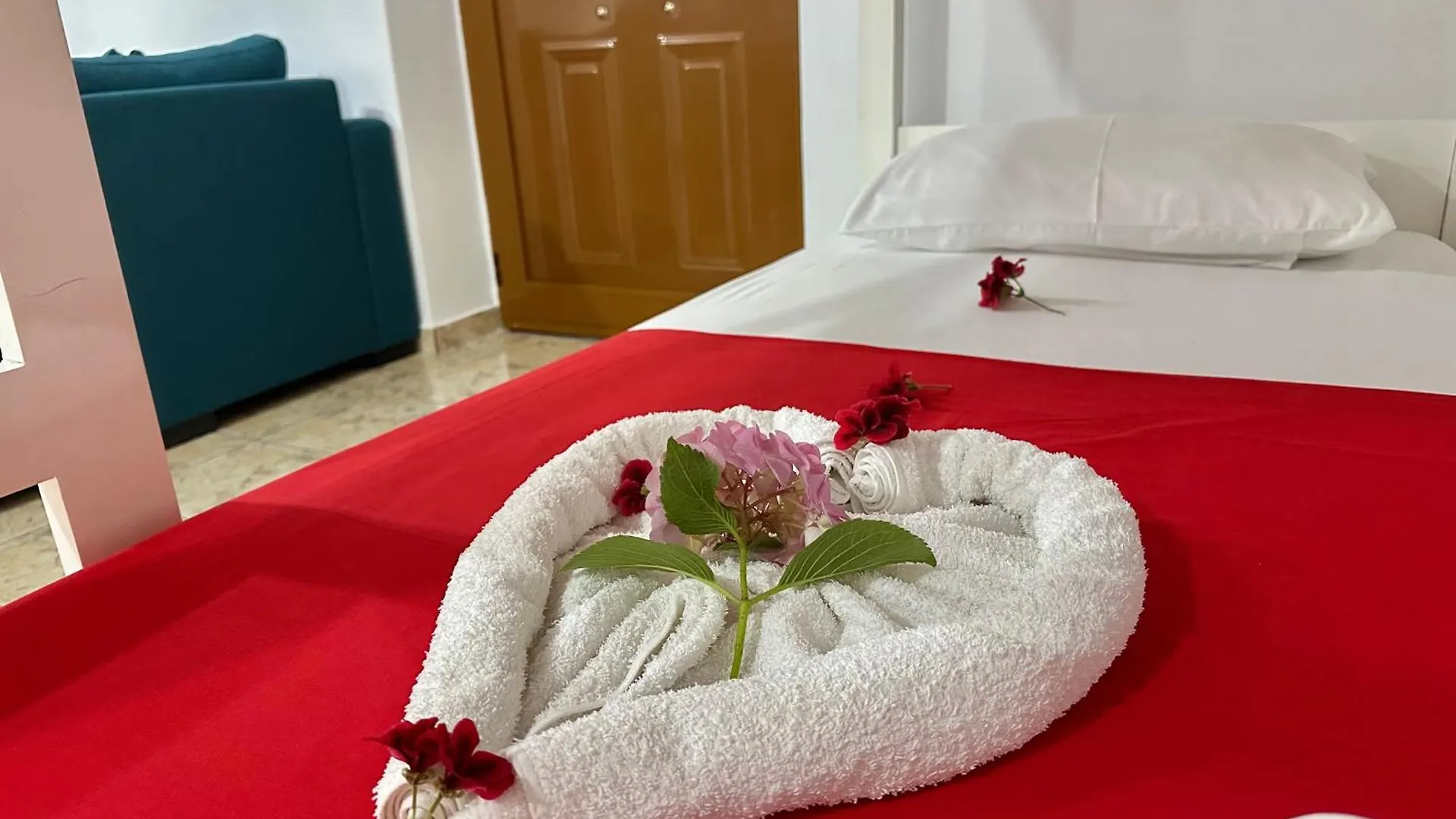 Vila Renato Ksamil Albania