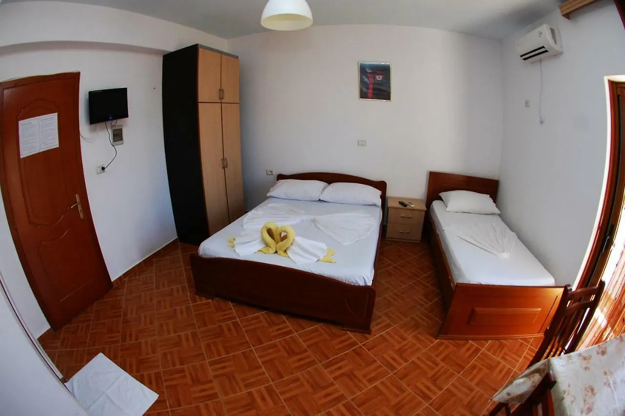 Vila Renato Ksamil